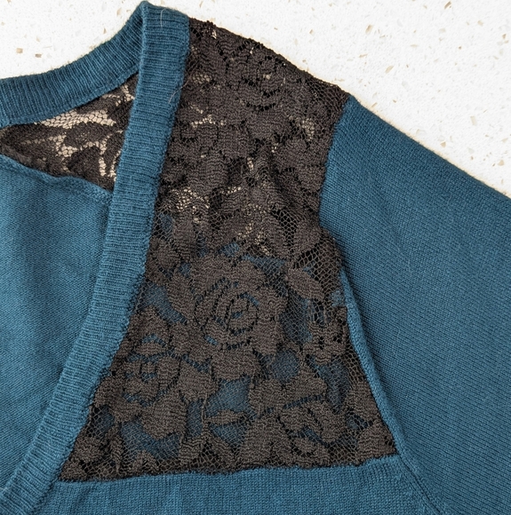 Torrid Dark Teal Black Lace Inset Sweater V-Neck Pullover Long Sleeve Fitted 2X - Picture 6 of 11